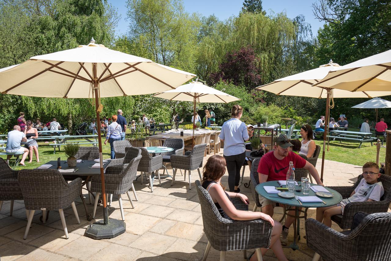 The Dundas Arms Kintbury Eksteriør billede