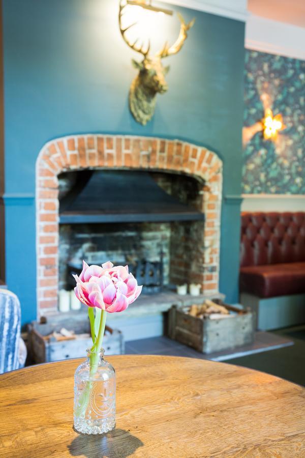 The Dundas Arms Kintbury Eksteriør billede