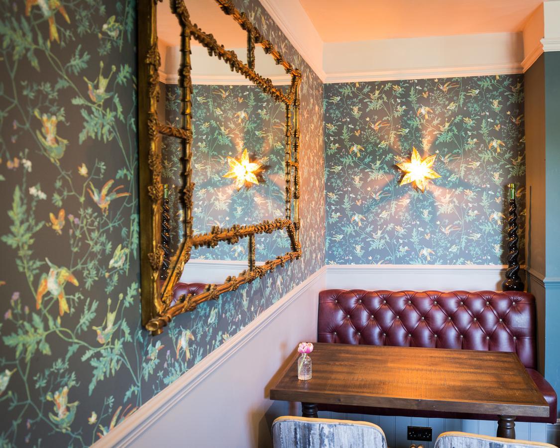 The Dundas Arms Kintbury Eksteriør billede